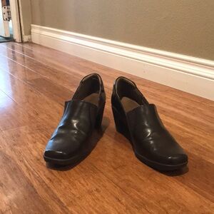 Women’s Aerosoles Slip On Shoes Brown size 7.5